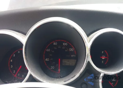 2004 Toyota Matrix Xr from USA, damaged, VIN 2T1KR32E94C290565